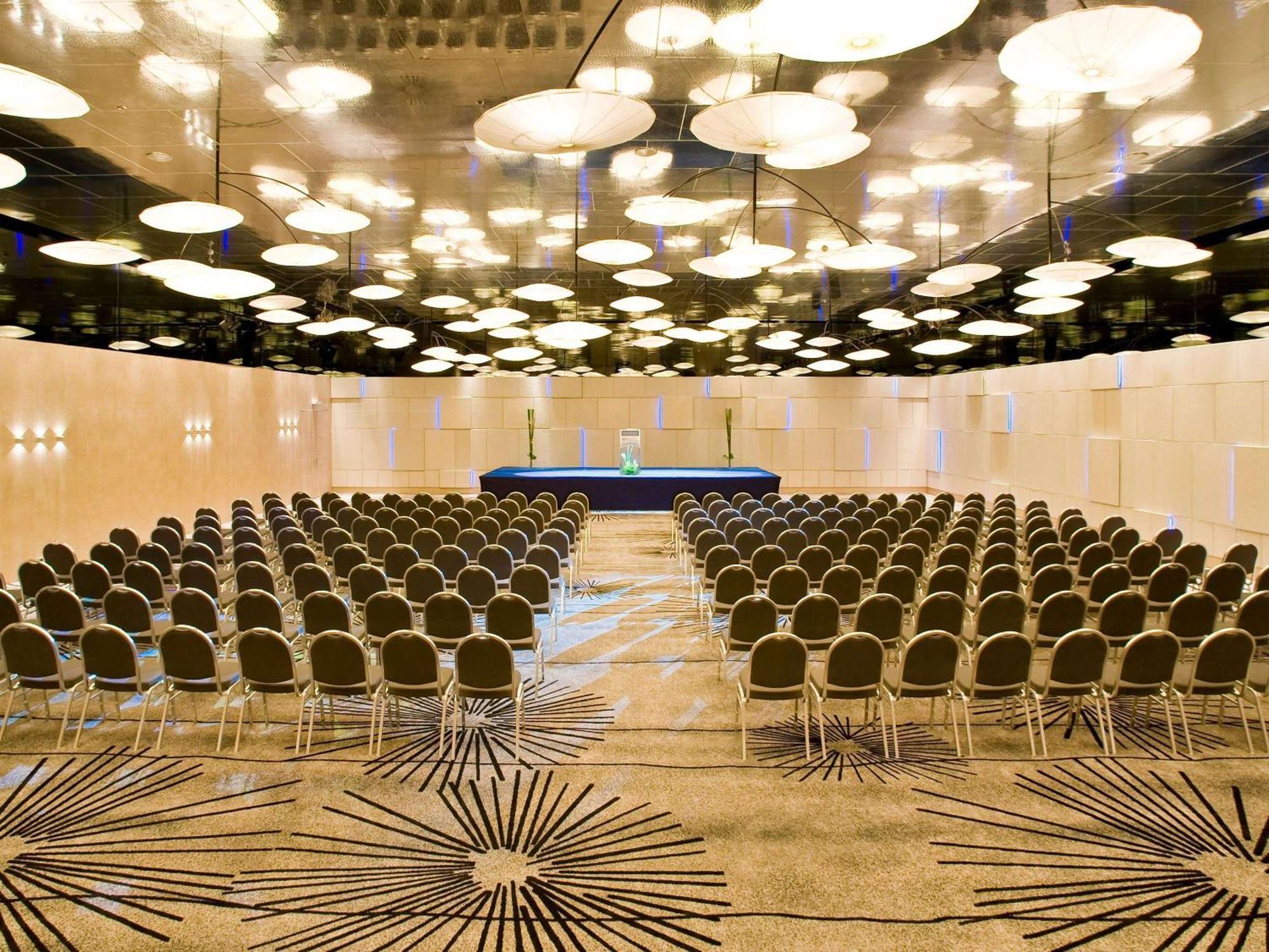 Pullman Pattaya Hotel G Zewnętrze zdjęcie The ballroom